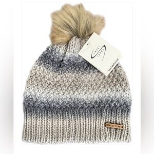 Knit Beanie - grey tan white w/ faux fur puff